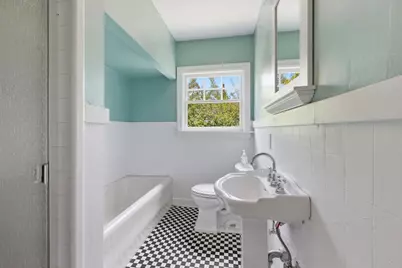 2460 Poppy Dr, Burlingame, CA 94010 - Photo 26