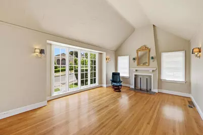 2460 Poppy Dr, Burlingame, CA 94010 - Photo 8
