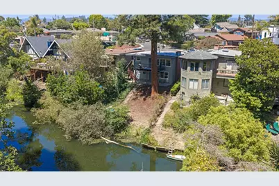525 Riverview Dr, Capitola, CA 95010 - Photo 1