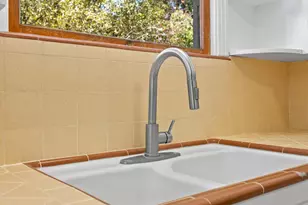 525 Riverview Dr, Capitola, CA 95010 - Photo 10