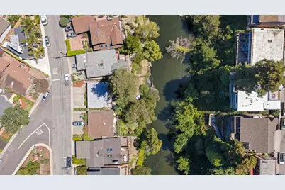 525 Riverview Dr, Capitola, CA 95010 - Photo 36