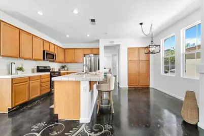 21 La Jolla St, Watsonville, CA 95076 - Photo 4