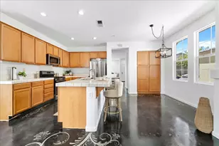 21 la Jolla St, Watsonville, CA 95076 - Photo 4