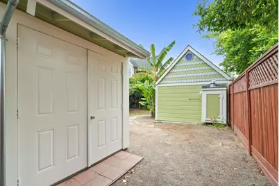 1328 Mission St, Santa Cruz, CA 95060 - Photo 34