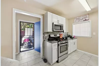 3050 Davis St, Oakland, CA 94601 - Photo 22