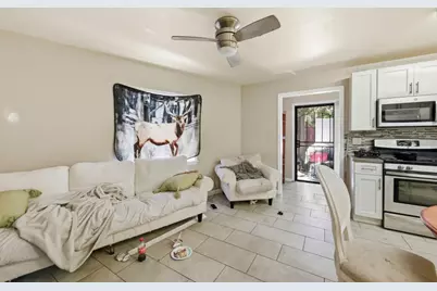 3050 Davis St, Oakland, CA 94601 - Photo 14