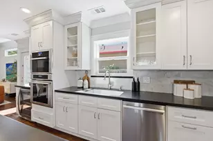 635 Riverside Dr, San Jose, CA 95125 - Photo 18
