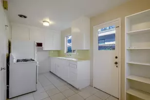 2110 Williams St, Palo Alto, CA 94306 - Photo 4