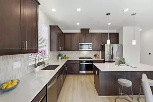 1619 Santiago Ct, Gilroy, CA 95020 - Photo 8