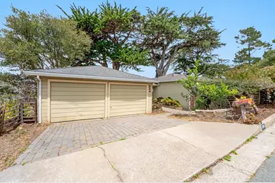304 Stuart Ave, Pacific Grove, CA 93950 - Photo 38