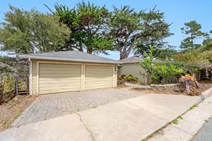304 Stuart Avenue, Pacific Grove, CA 93950 - Photo 38