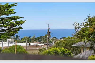 304 Stuart Ave, Pacific Grove, CA 93950 - Photo 6