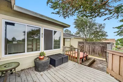 304 Stuart Ave, Pacific Grove, CA 93950 - Photo 32