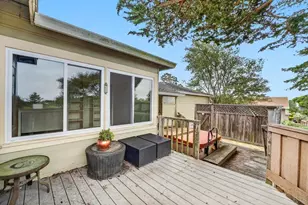 304 Stuart Avenue, Pacific Grove, CA 93950 - Photo 32