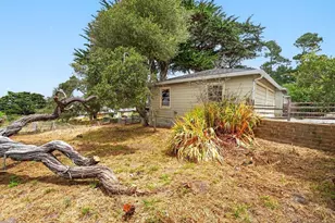304 Stuart Avenue, Pacific Grove, CA 93950 - Photo 26