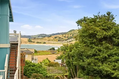 1375 Livingston Ave, Pacifica, CA 94044 - Photo 14
