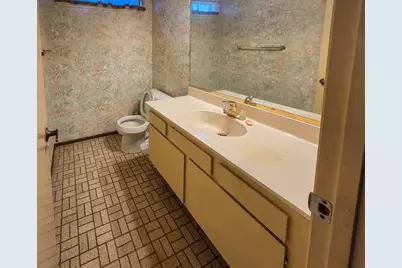 2255 Elkhorn Ct, San Jose, CA 95125 - Photo 12