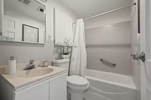 2270 27th Ave, San Francisco, CA 94116 - Photo 16