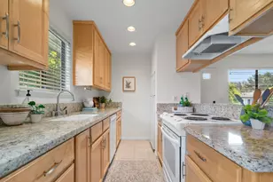 1139 Callas Ln 4, Capitola, CA 95010 - Photo 12