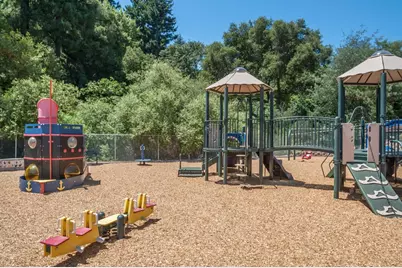 21590 Madrone Dr, Los Gatos, CA 95033 - Photo 30
