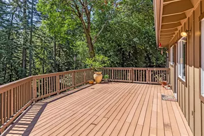21590 Madrone Dr, Los Gatos, CA 95033 - Photo 22