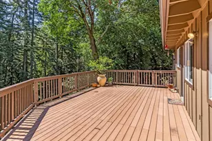 21590 Madrone Dr, Los Gatos, CA 95033 - Photo 22
