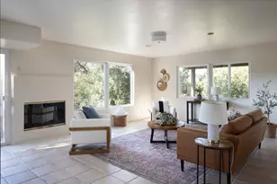 10172 Oakwood Cir, Carmel, CA 93923 - Photo 20
