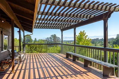 257 Oak Hl, Watsonville, CA 95076 - Photo 8