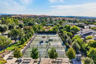 5001 Cribari Vale, San Jose, CA 95135 - Photo 44