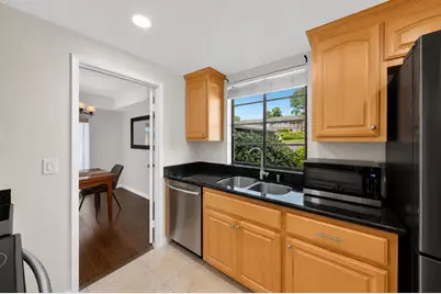 5001 Cribari Vale, San Jose, CA 95135 - Photo 18