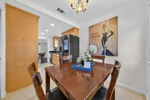 5001 Cribari Vale, San Jose, CA 95135 - Photo 14