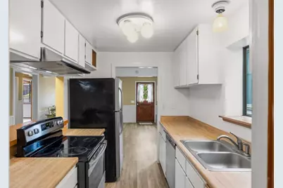 515 Fountain Ave, Pacific Grove, CA 93950 - Photo 30