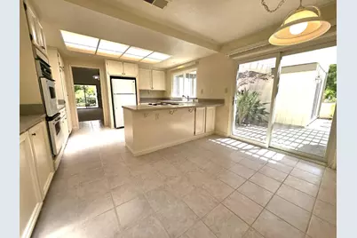 6327 Whaley Dr, San Jose, CA 95135 - Photo 20