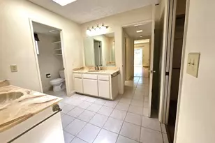 6327 Whaley Dr, San Jose, CA 95135 - Photo 30