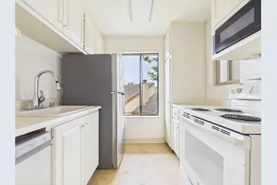 Address Not Disclosed, Monterey, CA 93940 - Photo 4