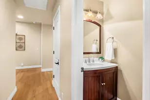 961 Oak Creek Ct, Hollister, CA 95023 - Photo 32