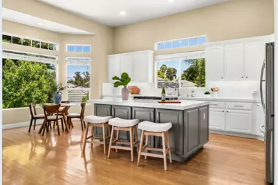 961 Oak Creek Ct, Hollister, CA 95023 - Photo 8