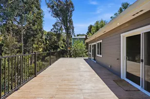 6188 Oakdale Ave, Oakland, CA 94605 - Photo 20