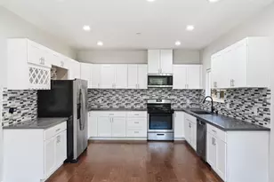 6188 Oakdale Ave, Oakland, CA 94605 - Photo 14