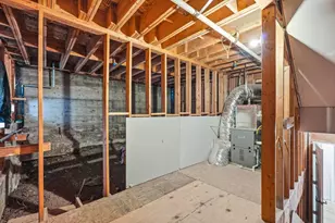 6188 Oakdale Ave, Oakland, CA 94605 - Photo 26