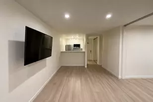 5122 Shelter Creek Ln, San Bruno, CA 94066 - Photo 2