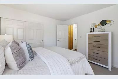 7711 Galloway Dr, San Jose, CA 95135 - Photo 30