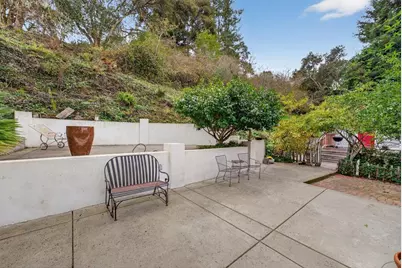 885 Larkin Valley Rd, Watsonville, CA 95076 - Photo 24