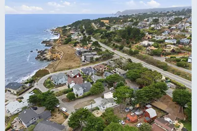 61 Wylvale Ave, Moss Beach, CA 94038 - Photo 2