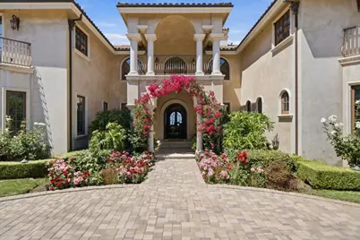 10285 Magdalena Rd, Los Altos Hills, CA 94024 - Photo 6