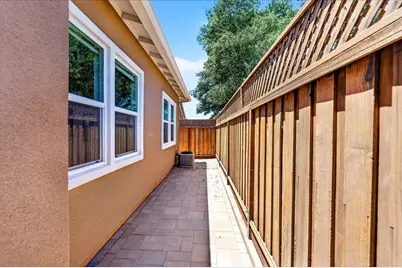 2006 Red Oak Dr, Hollister, CA 95023 - Photo 42