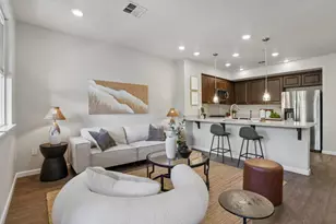 722 Garden St, Milpitas, CA 95035 - Photo 2