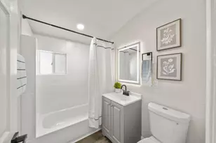 6741 Steiner Dr, Sacramento, CA 95823 - Photo 18