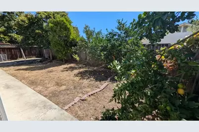 1886 Pine Hollow Cir, San Jose, CA 95133 - Photo 4