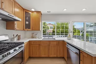 1284 Montmorency Dr, San Jose, CA 95118 - Photo 14